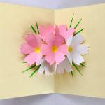 秋9月の花コスモス 壁面飾りにも 折り紙で簡単にリースの作り方 グループホーム男子のまったり介護ブログ